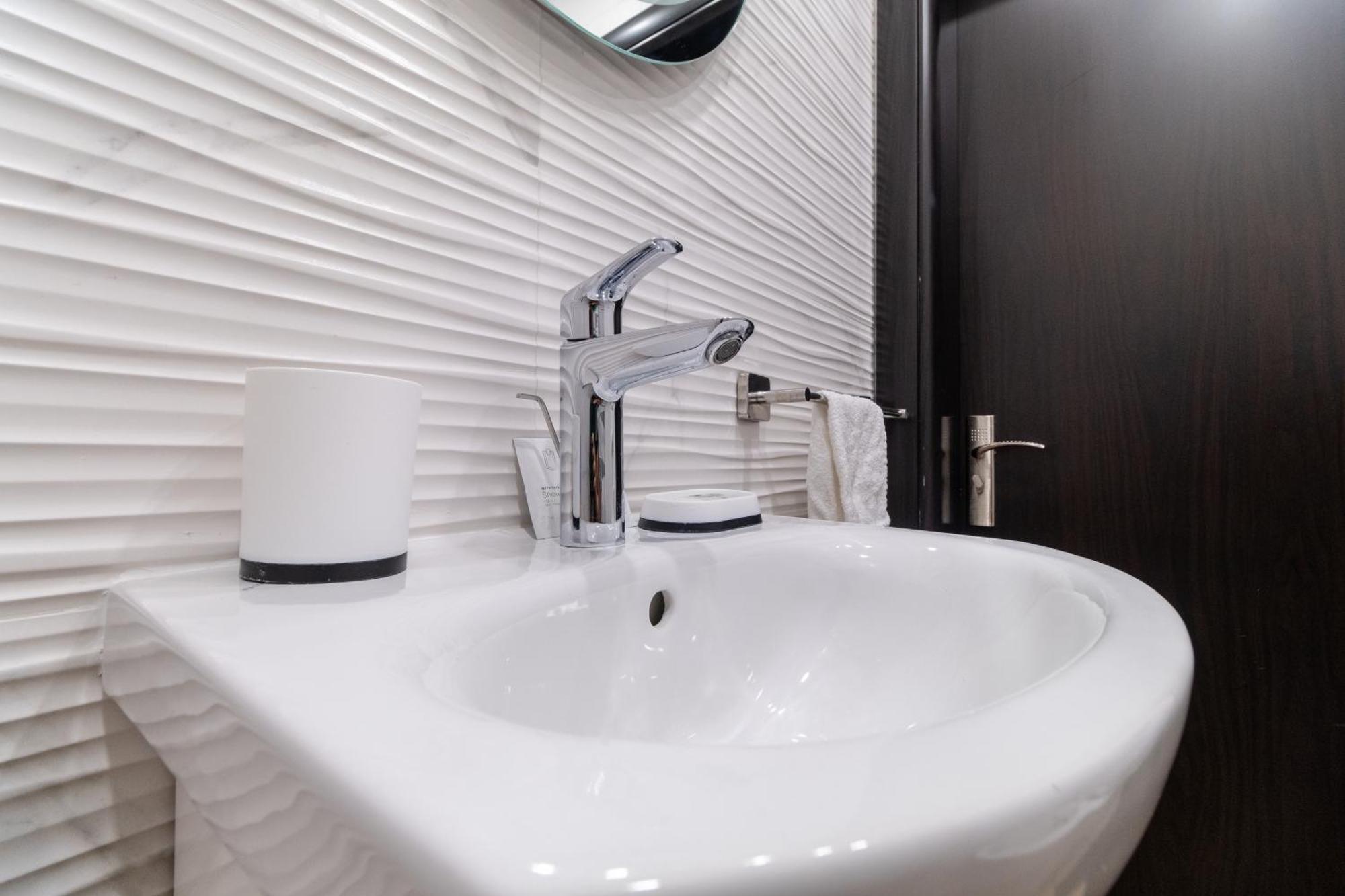 1-Bedroom Apartment With Free Private Parking Plovdiv Exterior foto